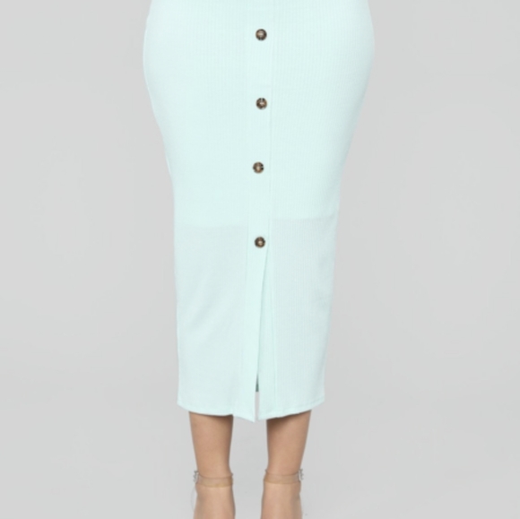 Sweater skirt set - Picture 4 of 4